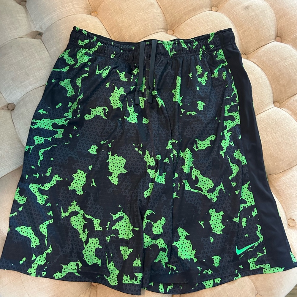 Nike DriFit Men’s XXL Black and Neon Green Camo Shorts